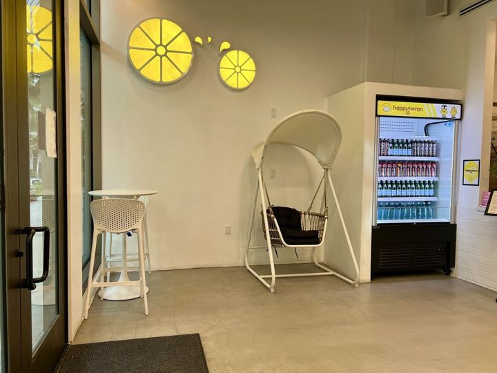 Happy Lemon Kakaako: Whole Store Remodel — photo 6