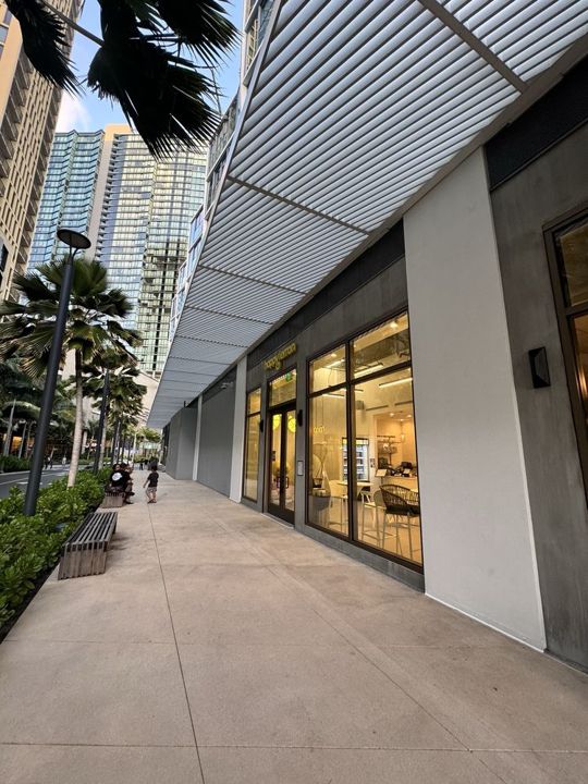 Happy Lemon Kakaako: Whole Store Remodel — photo 2