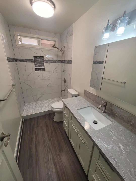 Bathroom Remodels Across Oahu — photo 7